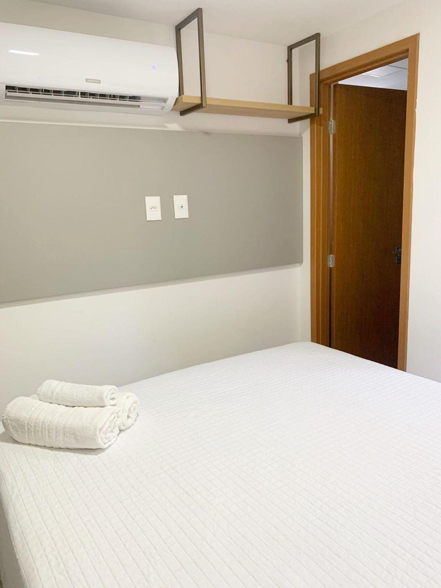 *dbd* Dutra Ocean Flat Apartamento